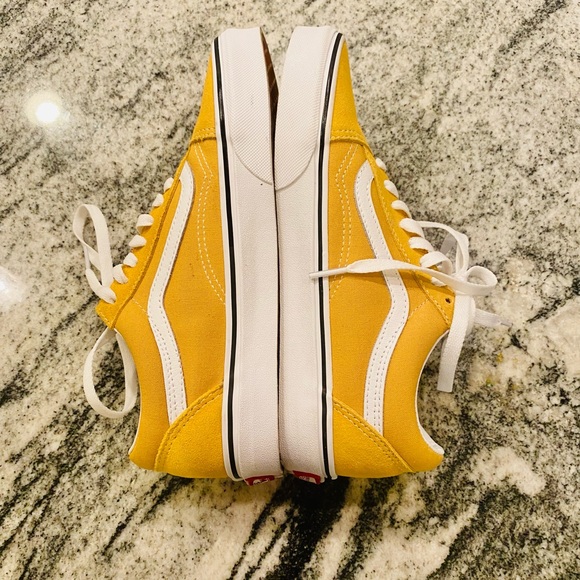New Old Skool Vans Shoes - Picture 4 of 11